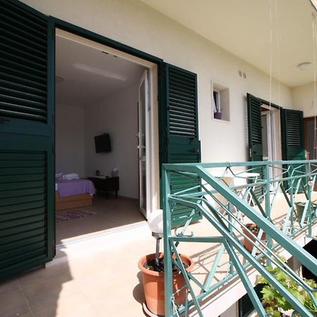 Privatna Soba Gita Apartment Сумартин Екстериор снимка