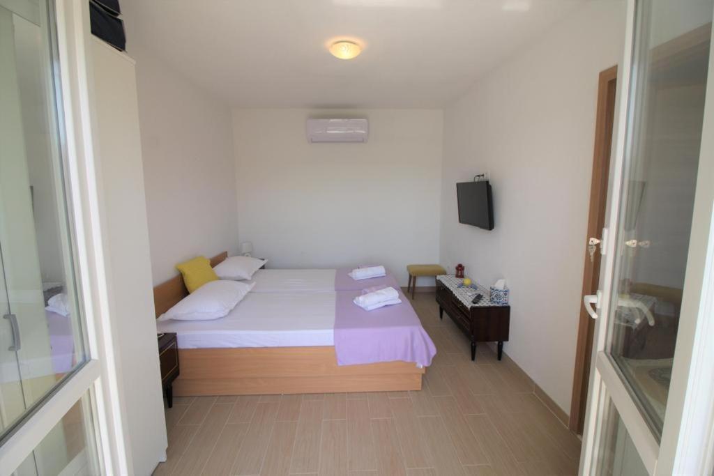 Privatna Soba Gita Apartment Сумартин Екстериор снимка